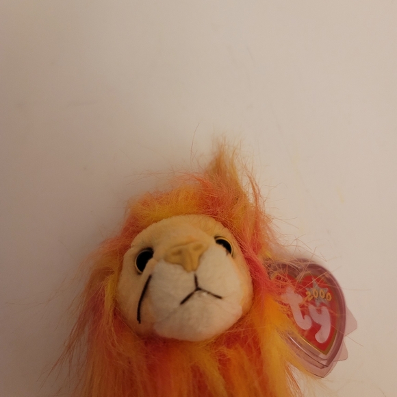 Ty Beanie Babies (2000) "Bushy" the Lion. Set of 2. Small has tag protector. EUC - Picture 14 of 14